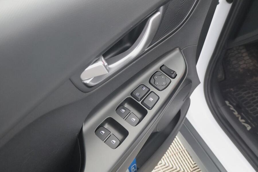 Hyundai Kona vaihtoauto