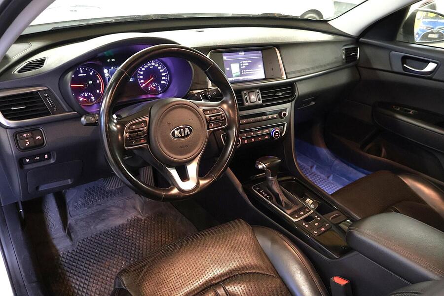 Kia Optima vaihtoauto