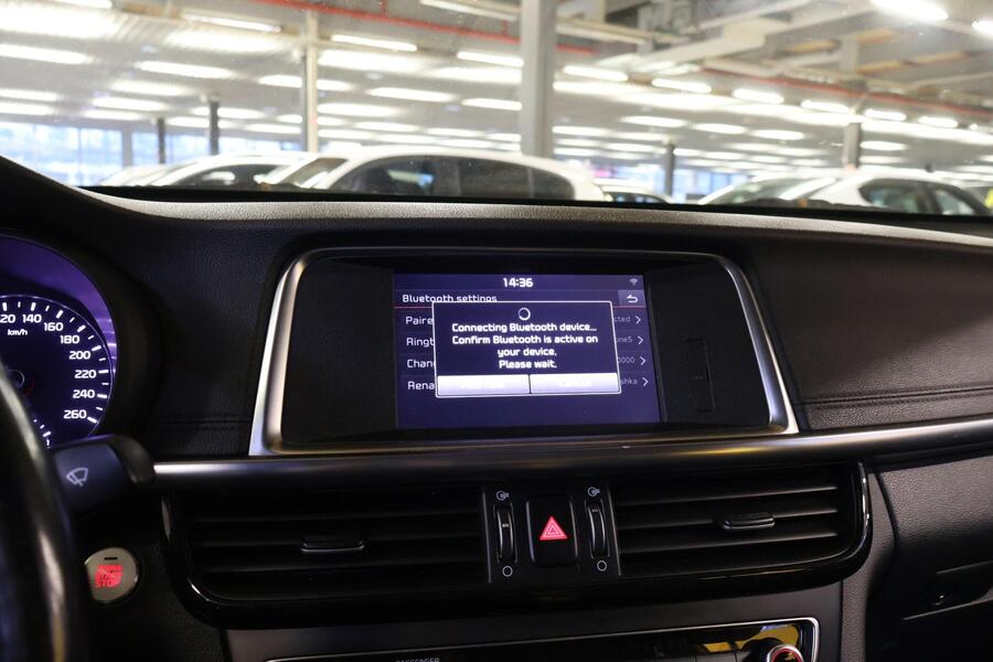 Kia Optima vaihtoauto