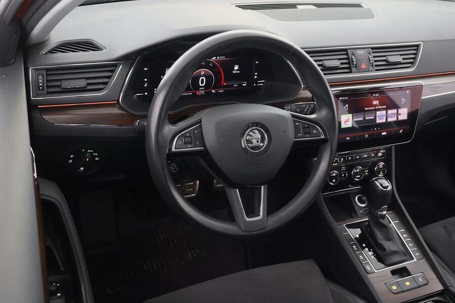 Skoda Superb vaihtoauto