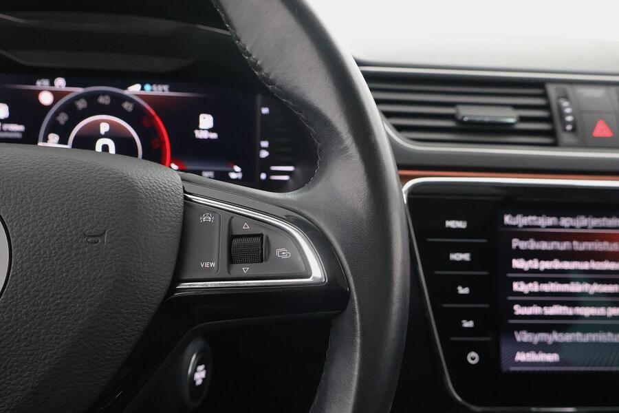 Skoda Superb vaihtoauto