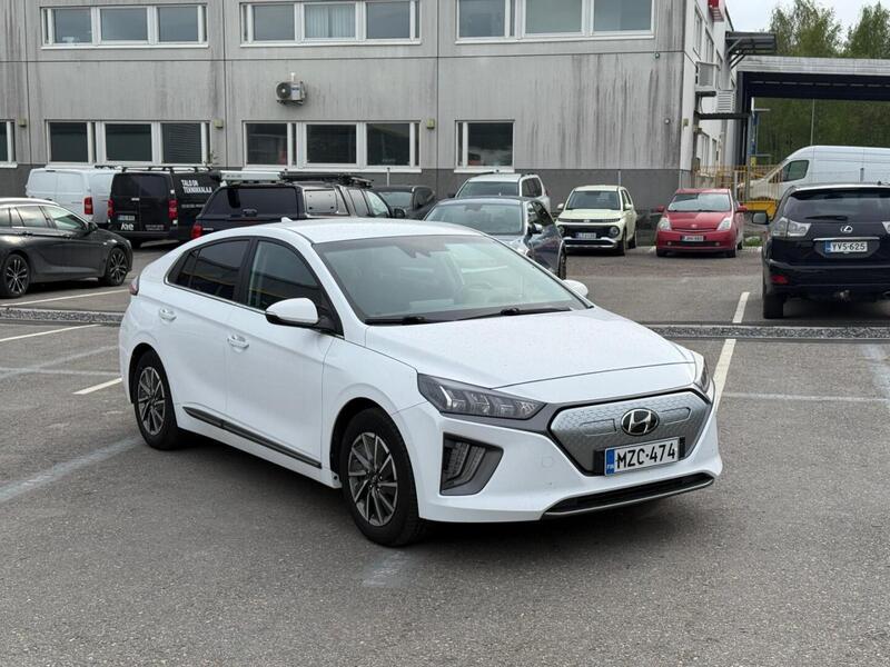 Hyundai IONIQ electric vaihtoauto