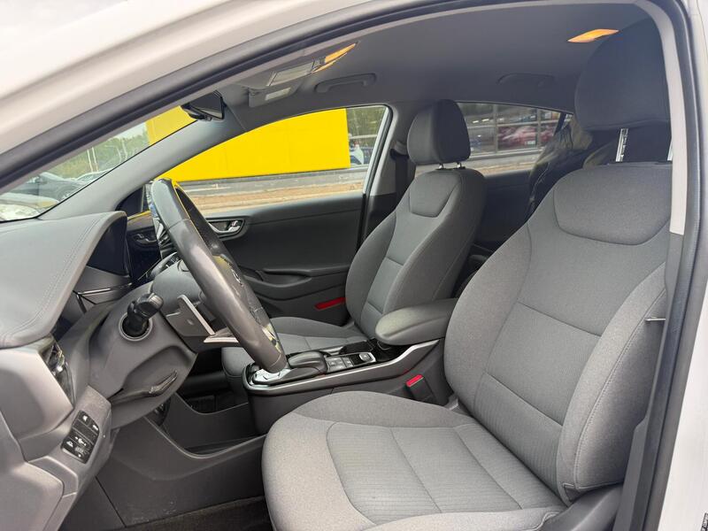 Hyundai IONIQ electric vaihtoauto