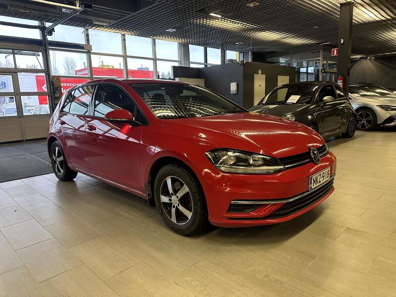 Volkswagen Golf vaihtoauto