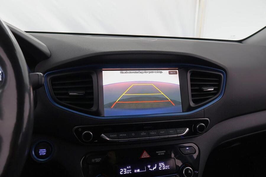 Hyundai IONIQ plug-in vaihtoauto