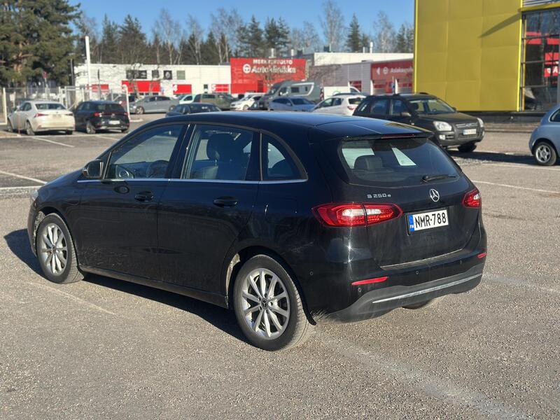 Mercedes-Benz B vaihtoauto