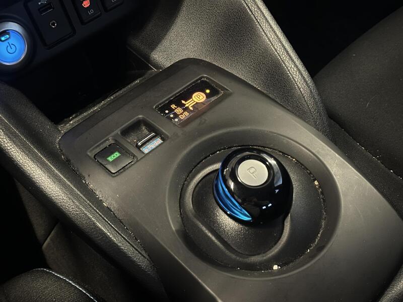 Nissan Leaf vaihtoauto