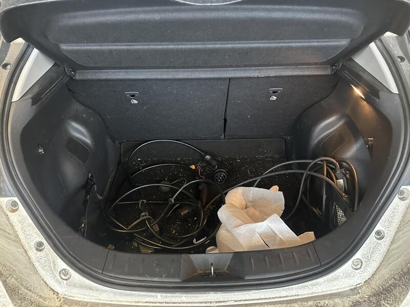 Nissan Leaf vaihtoauto