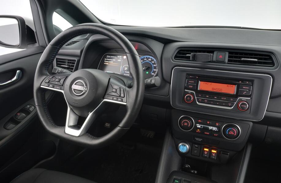 Nissan Leaf vaihtoauto