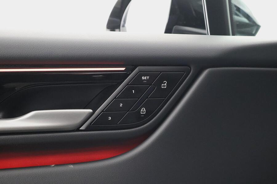 Porsche Macan vaihtoauto