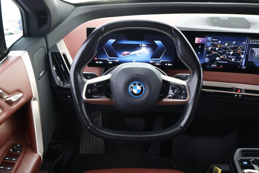 BMW iX vaihtoauto