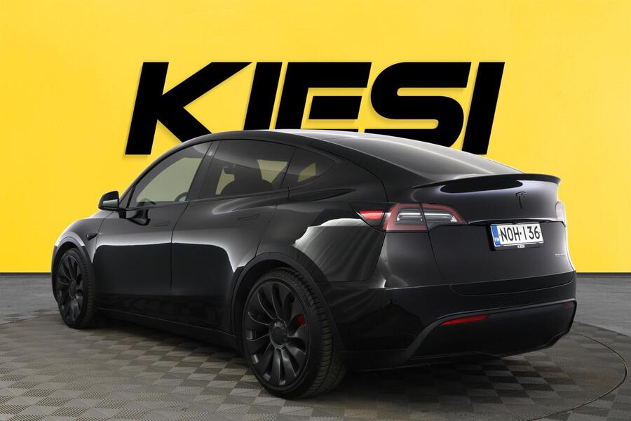 Tesla Model Y vaihtoauto