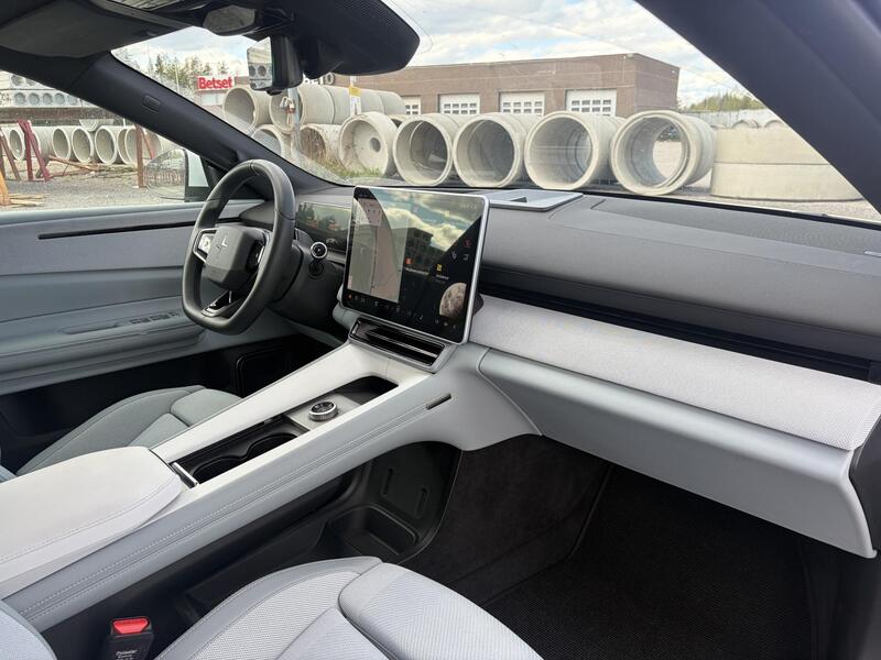 Polestar 4 vaihtoauto