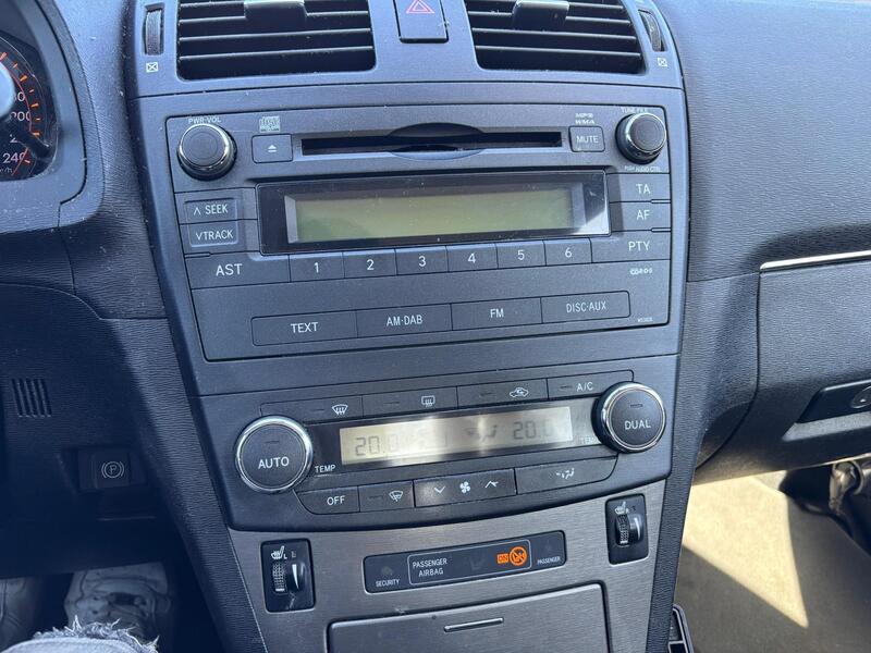 Toyota Avensis vaihtoauto