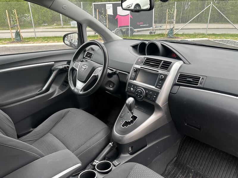 Toyota Verso vaihtoauto