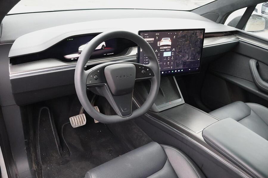 Tesla Model X vaihtoauto