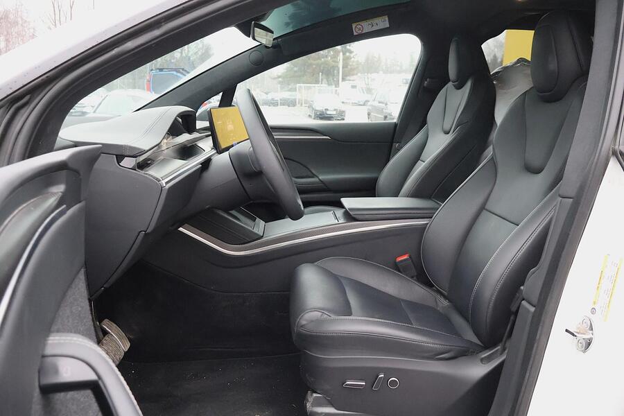 Tesla Model X vaihtoauto