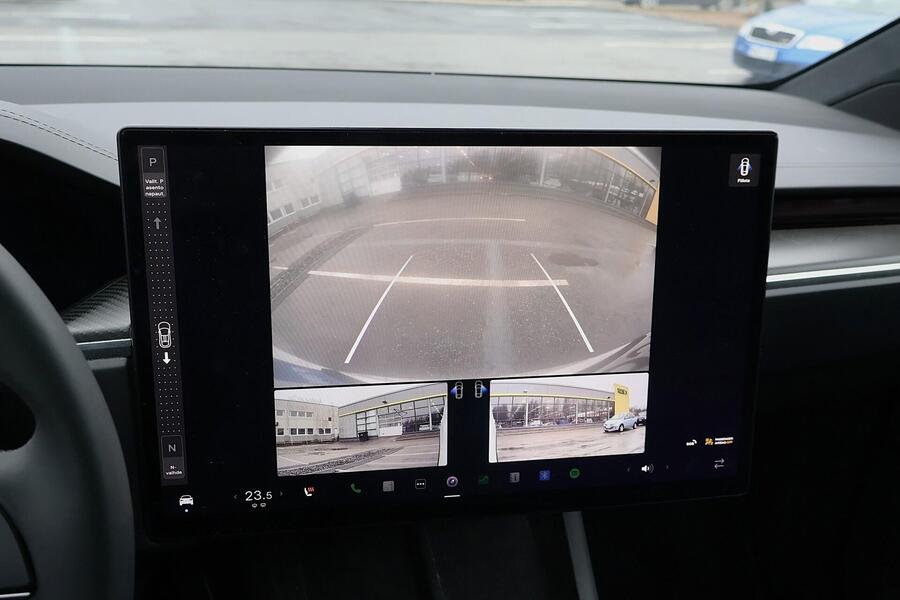 Tesla Model X vaihtoauto