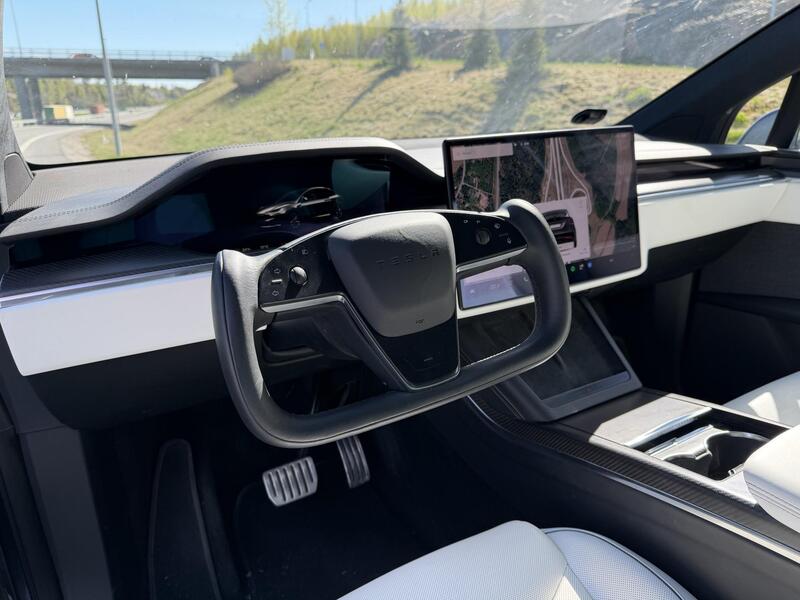 Tesla Model X vaihtoauto