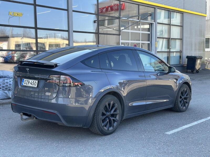 Tesla Model X vaihtoauto