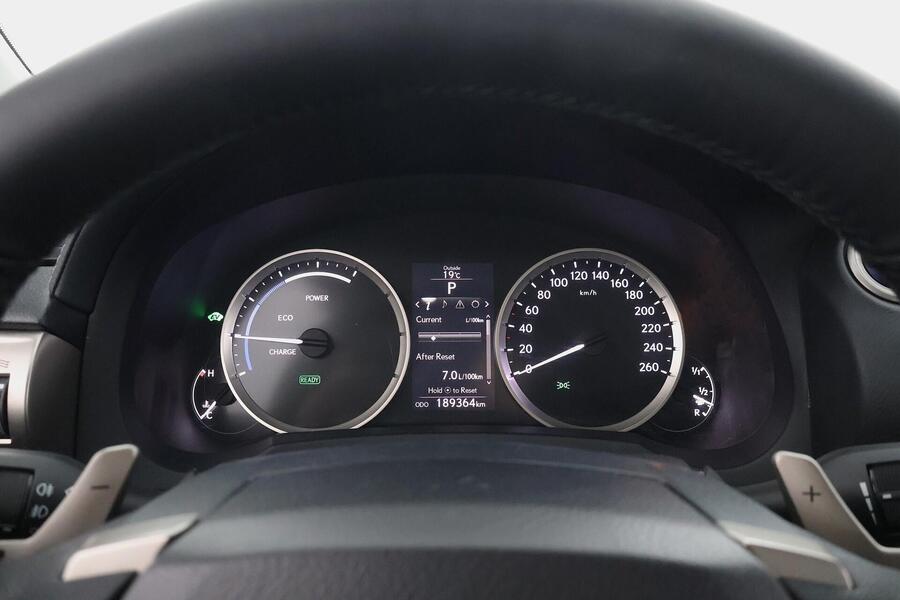 Lexus IS vaihtoauto
