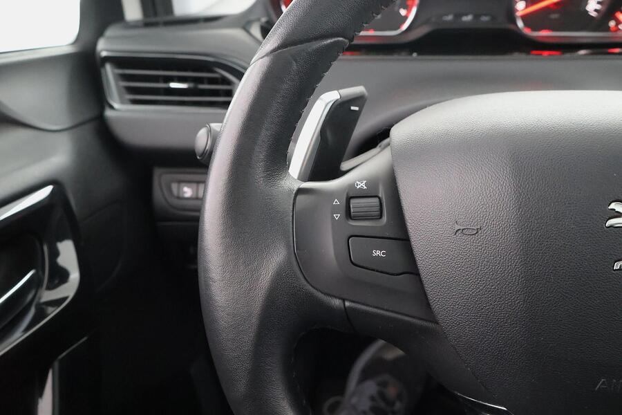 Peugeot 208 vaihtoauto