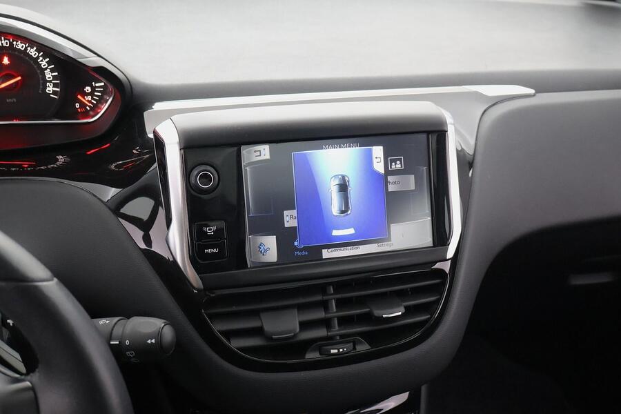 Peugeot 208 vaihtoauto