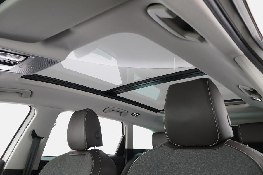 SEAT Leon Sportstourer vaihtoauto