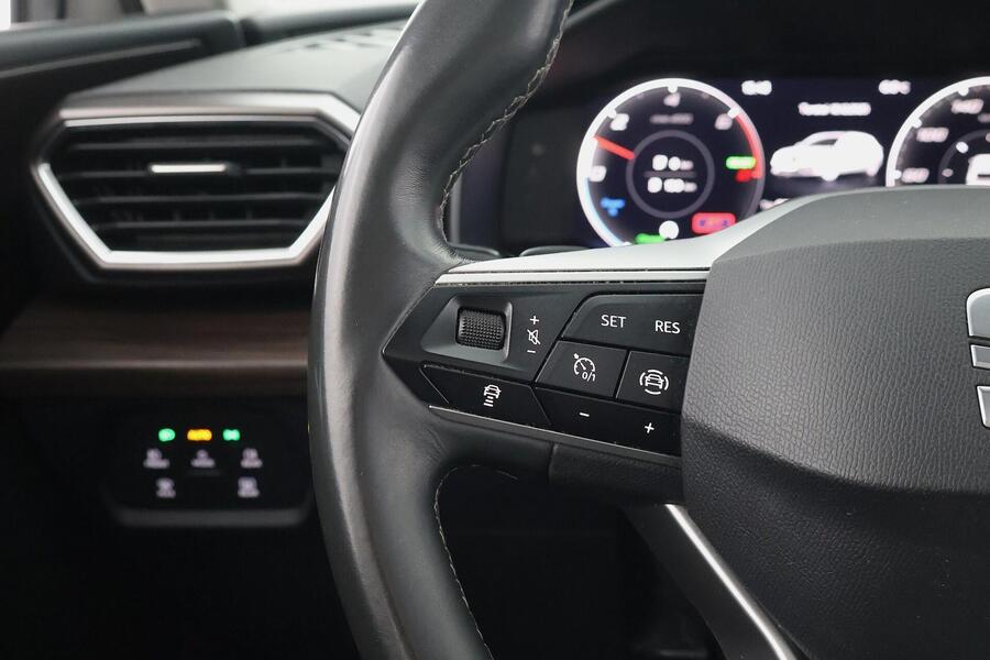 SEAT Leon Sportstourer vaihtoauto