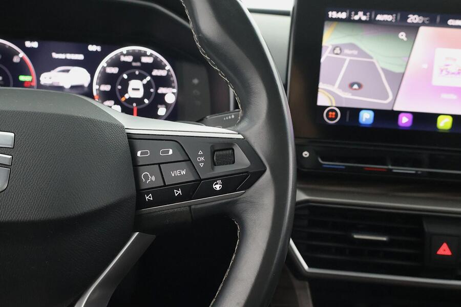 SEAT Leon Sportstourer vaihtoauto