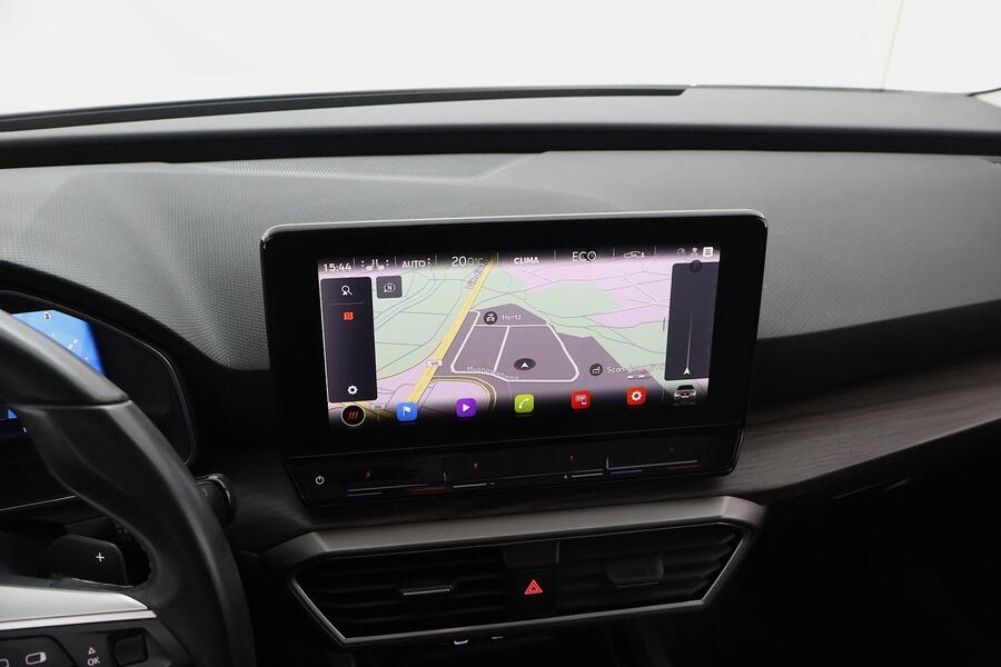 SEAT Leon Sportstourer vaihtoauto