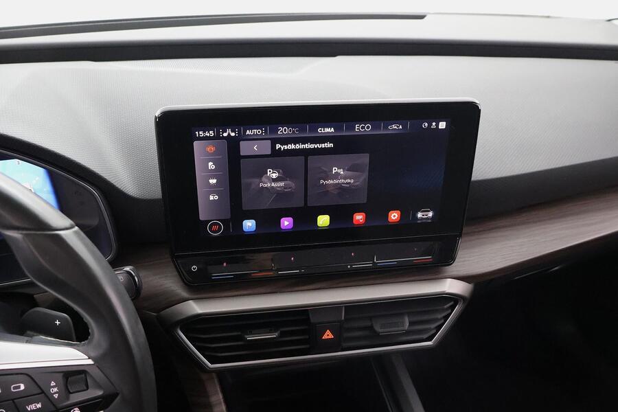 SEAT Leon Sportstourer vaihtoauto