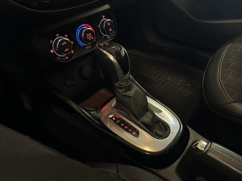 Opel Corsa vaihtoauto