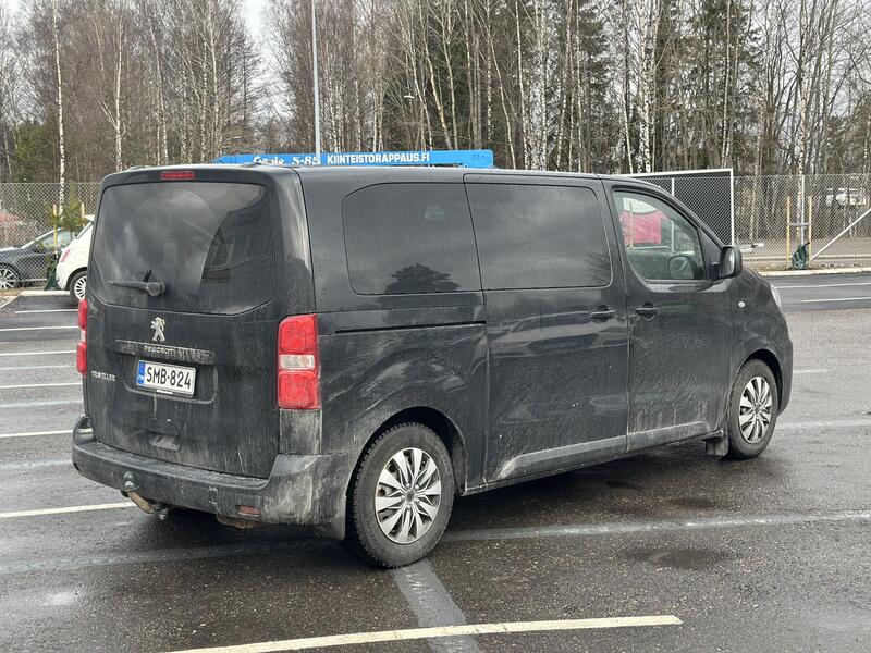 Peugeot Traveller vaihtoauto