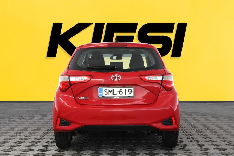 Toyota Yaris vaihtoauto