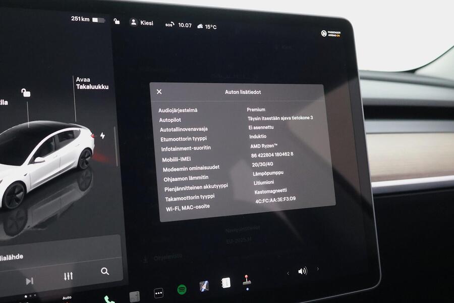 Tesla Model 3 vaihtoauto
