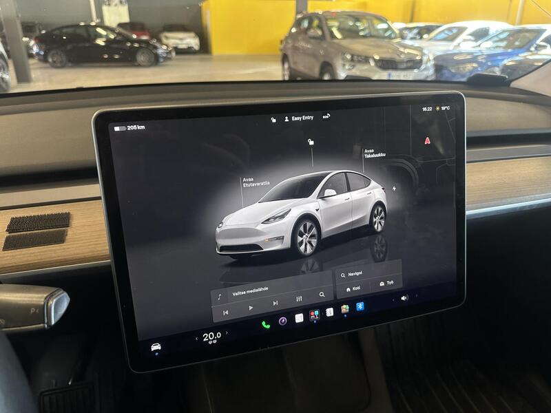 Tesla Model Y vaihtoauto