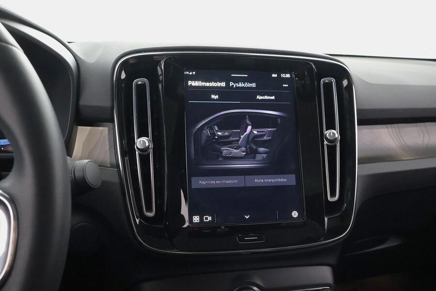 Volvo C40 vaihtoauto