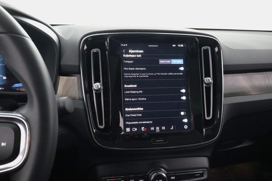 Volvo C40 vaihtoauto