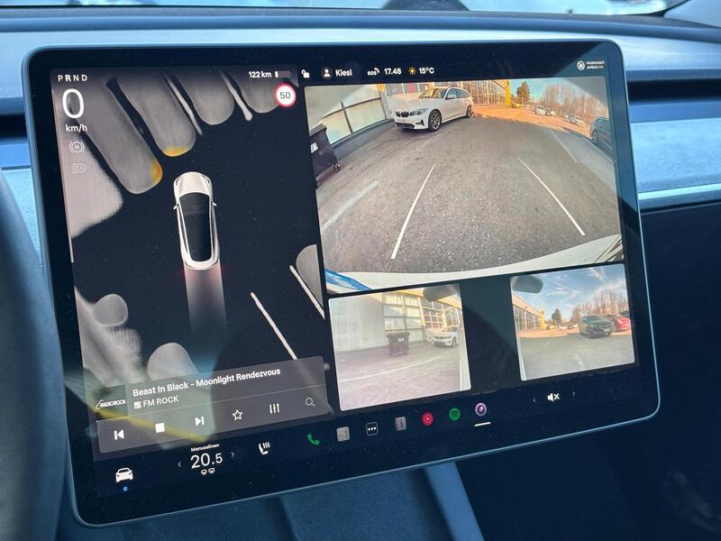 Tesla Model 3 vaihtoauto