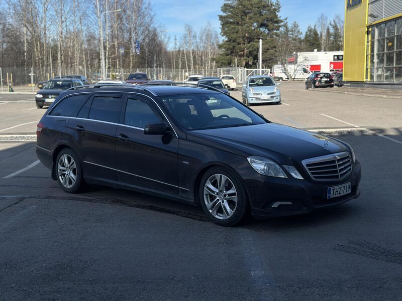 Mercedes-Benz E vaihtoauto