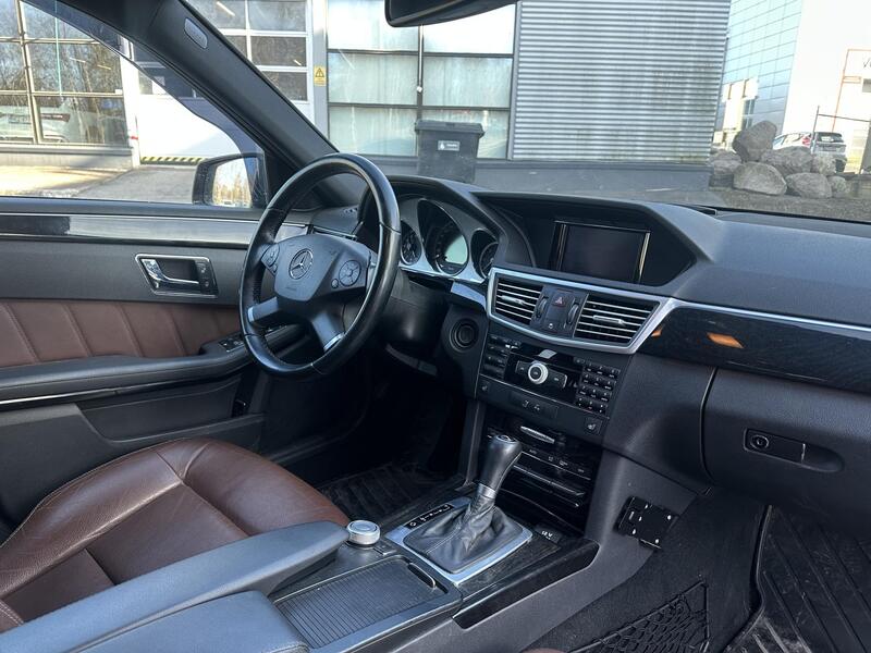 Mercedes-Benz E vaihtoauto