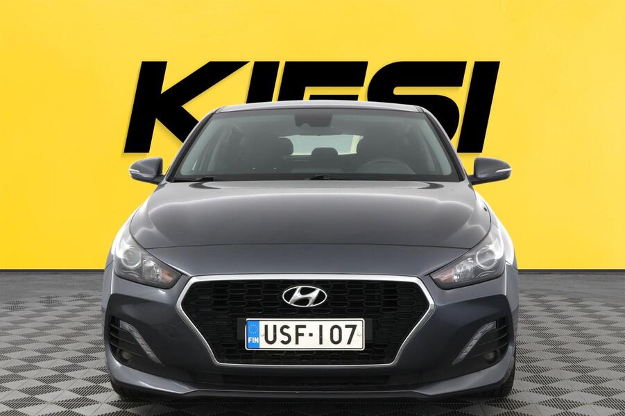 Hyundai i30 Fastback vaihtoauto