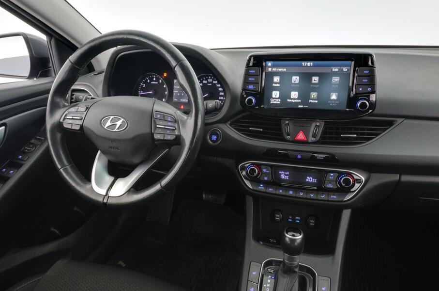 Hyundai i30 Fastback vaihtoauto