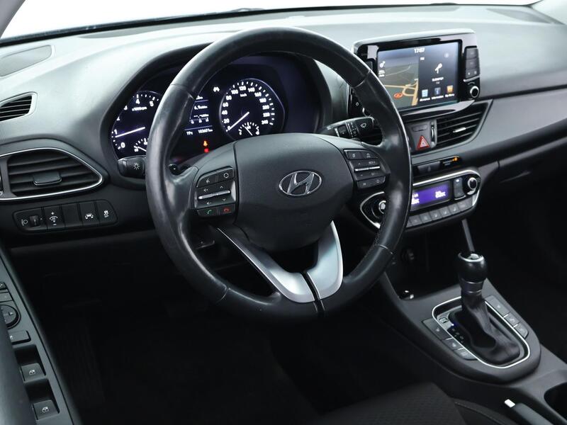 Hyundai i30 Fastback vaihtoauto