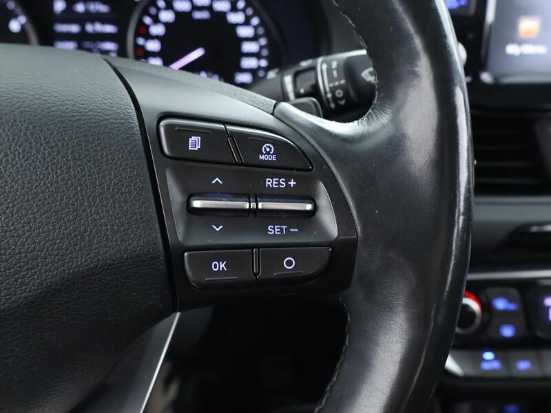 Hyundai i30 Fastback vaihtoauto