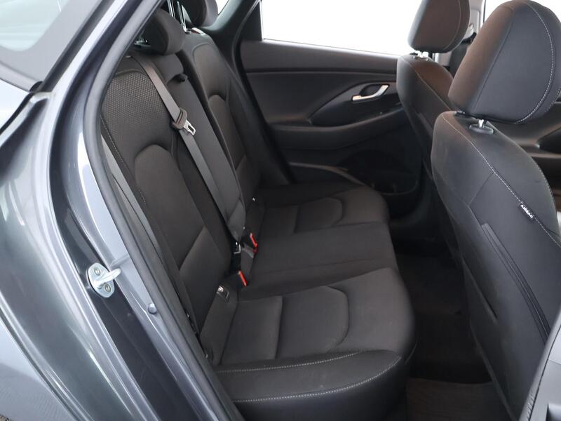 Hyundai i30 Fastback vaihtoauto