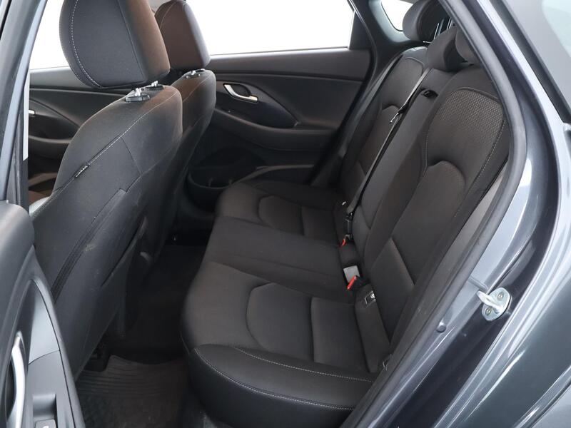 Hyundai i30 Fastback vaihtoauto