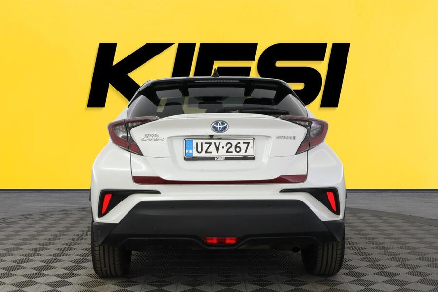 Toyota C-HR vaihtoauto