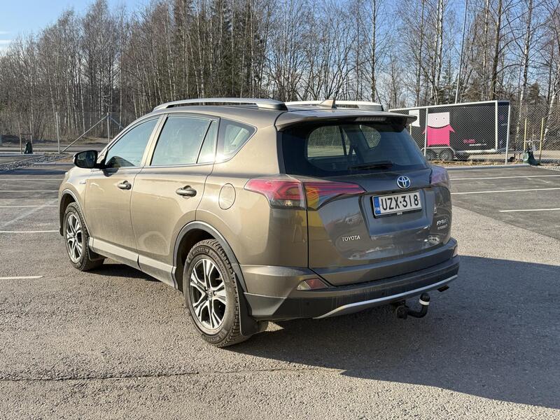 Toyota RAV4 vaihtoauto